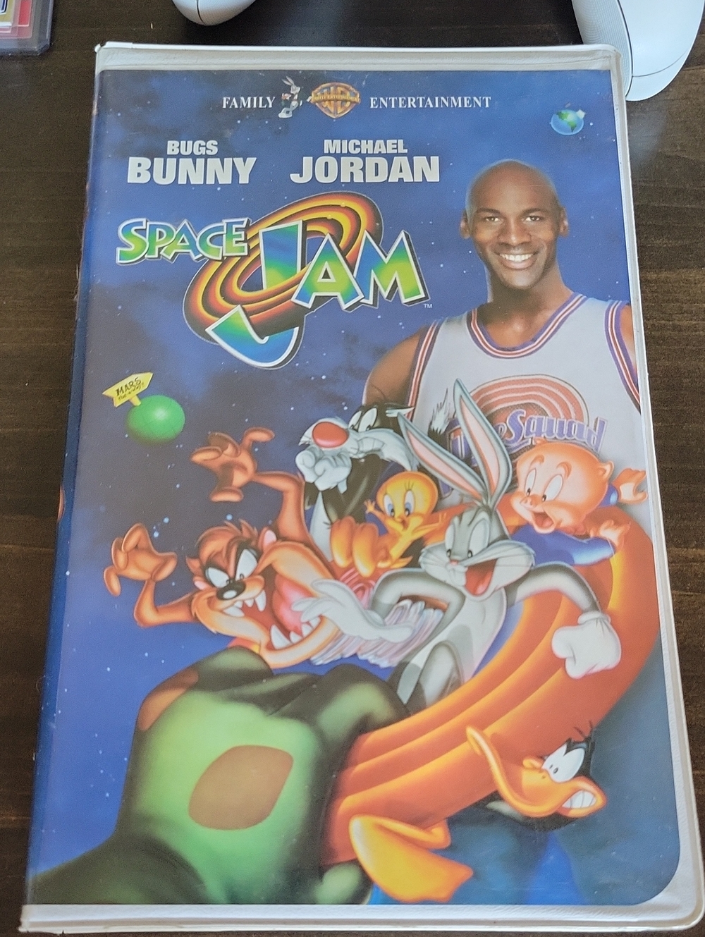 Warner Bros. Space Jam VHS Movie Cover - Blue, Green, Orange Artwork
